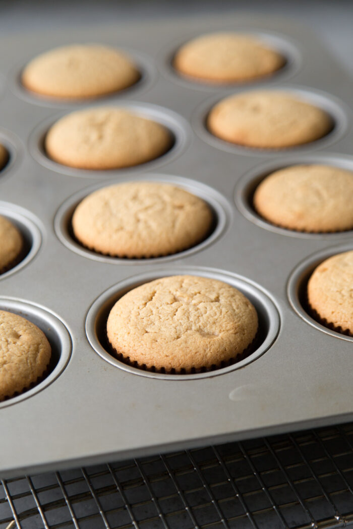 these peanut butter cupcake bake level and flat making them perfect for topping with frosting.
