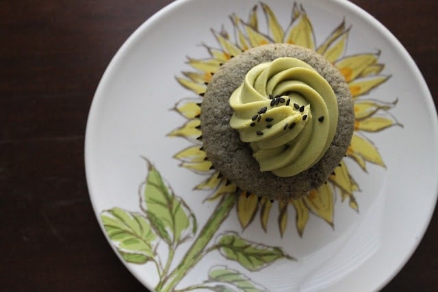 Black Sesame Cupcakes with Matcha Cream Frosting