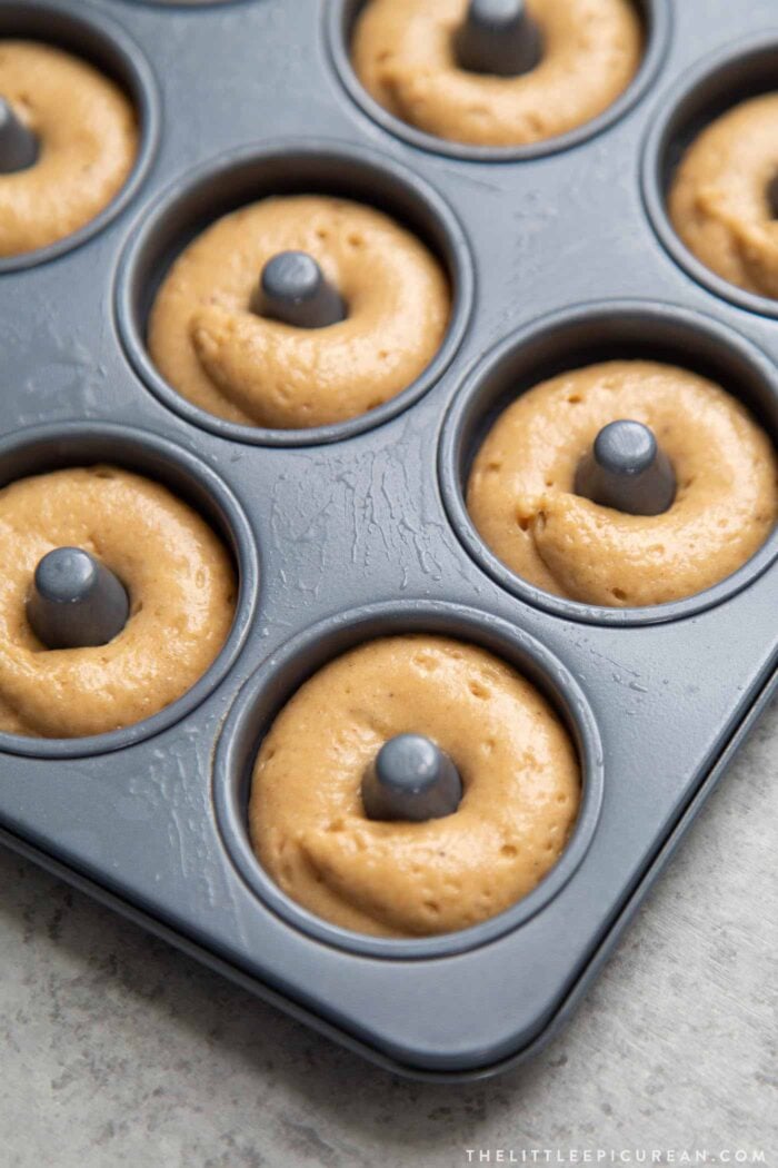 Mini Donut Pan with batter