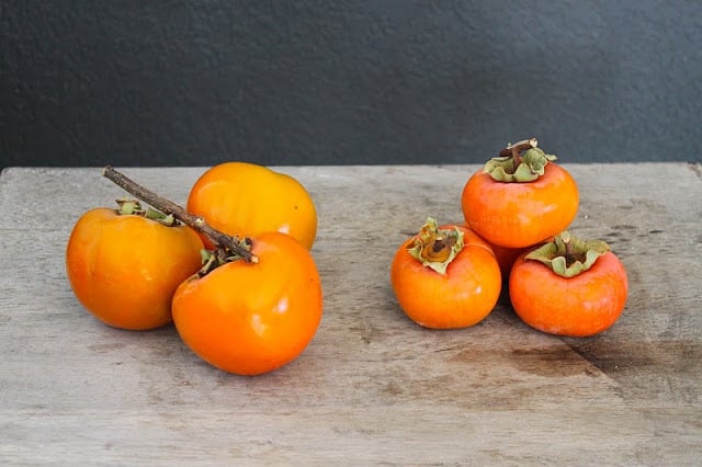 The difference between Hachiya and Fuyu persimmons.