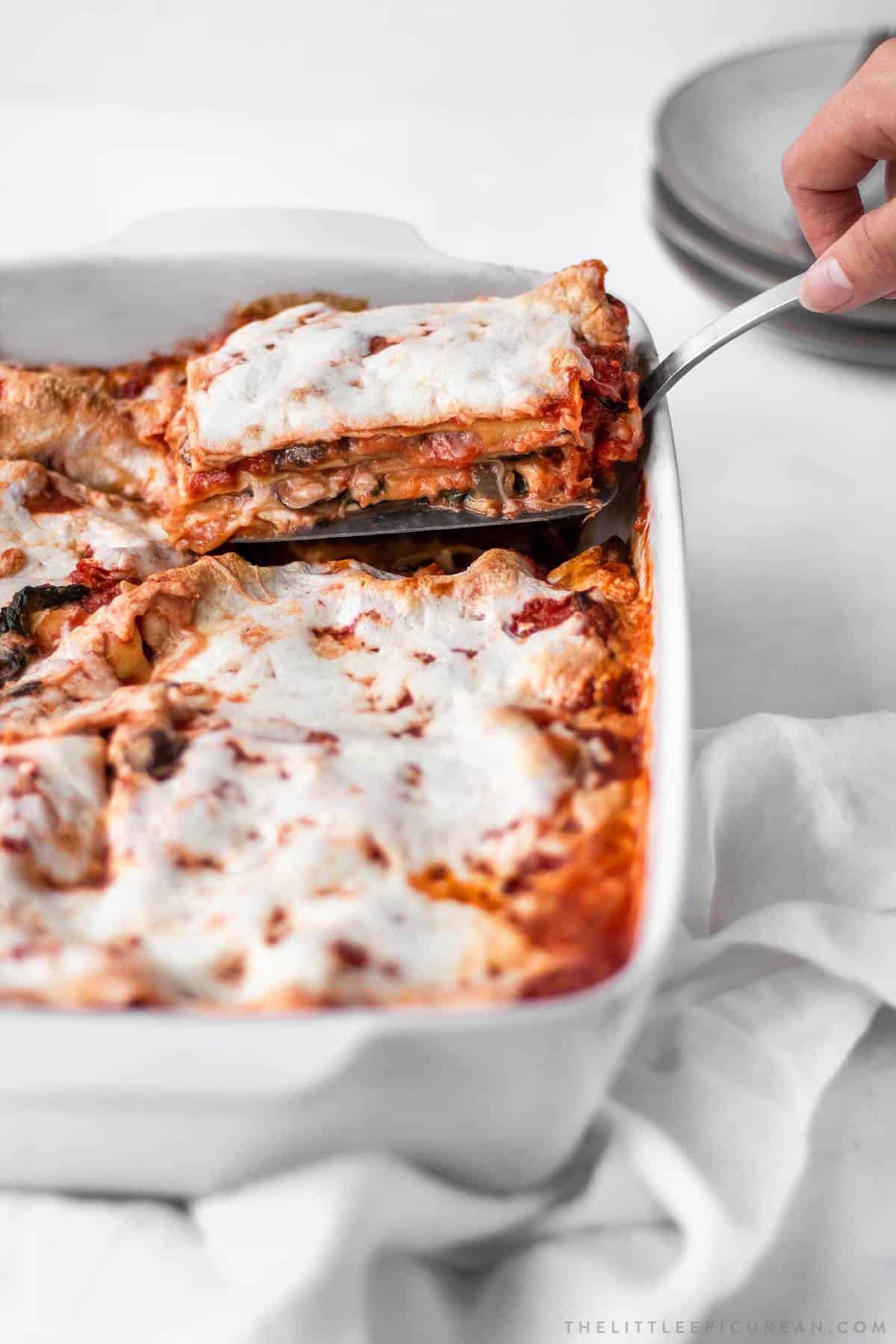 serving of spinach mushroom lasagna