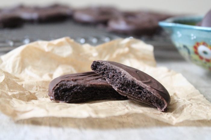 Homemade Thin Mints Cookies