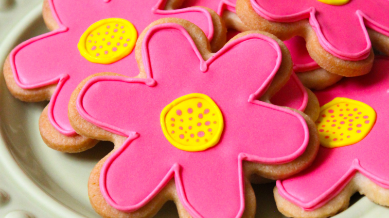 sugar cookies with royal icing