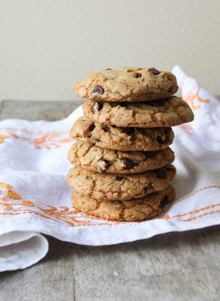 chocolate chip cookies with cardamon and orange zest