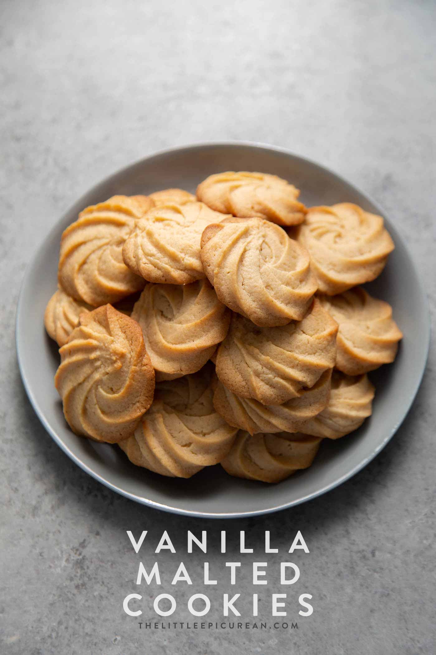 Piped Vanilla Malt Cookies