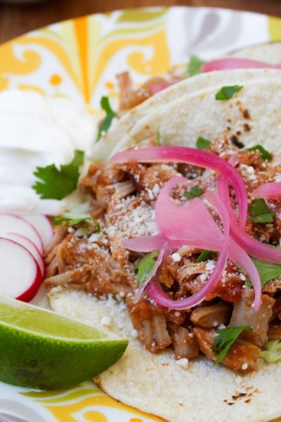 chipotle braised pork tacos