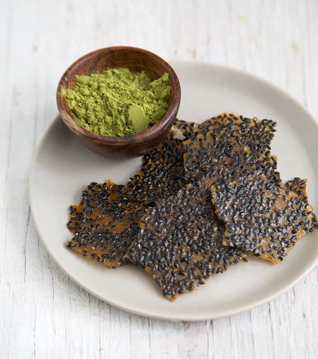 Black Sesame Brittle | The Little Epicurean