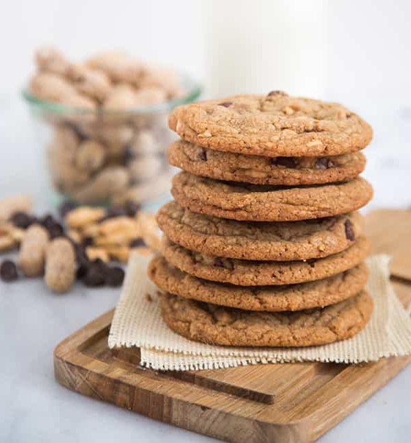 Peanut Chocolate Chip Cookies | The Little Epicurean