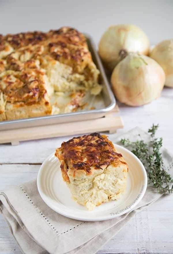 "French Onion Soup" Bread Rolls | The Little Epicurean