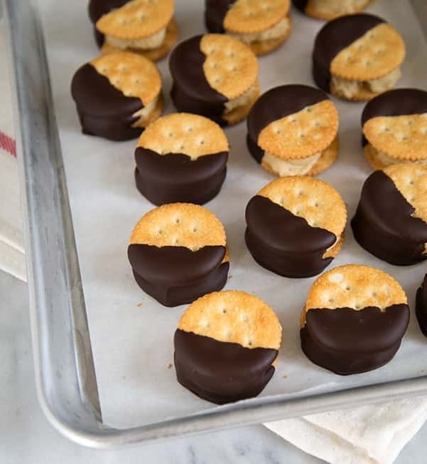 Peanut Butter Ice Cream Sandwich | The Little Epicurean