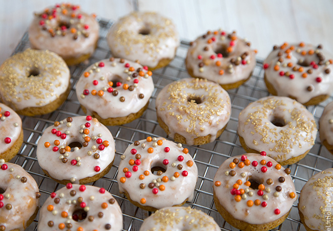 Mini Baked Pumpkin Donuts with cinnamon glaze | the little epicurean