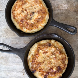 French Onion Pizza | the little epicurean