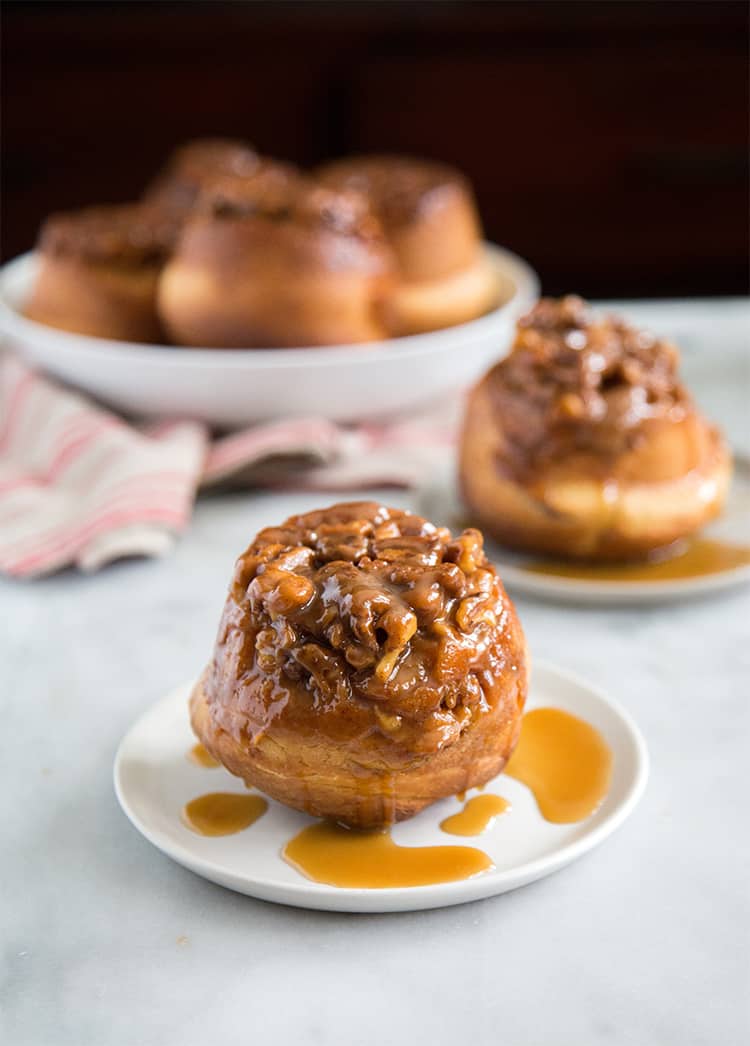 Caramel Walnut Sticky Buns