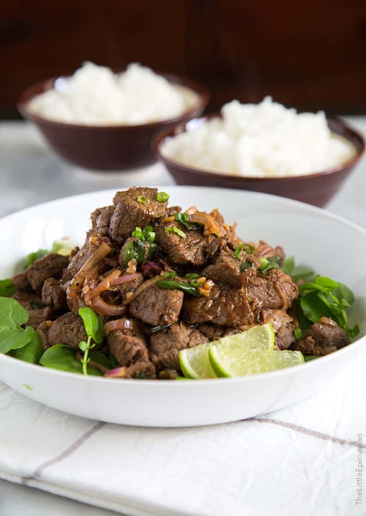 Stir Fry Beef with Onion and Scallions