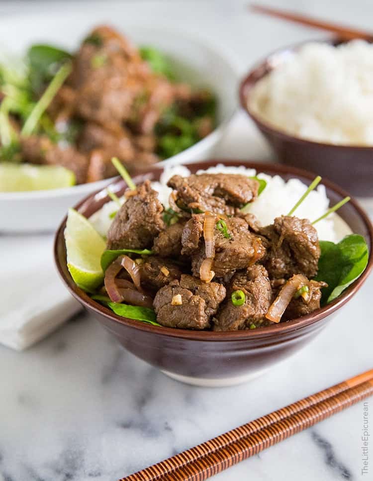 Stir Fry Beef with Onion and Scallions