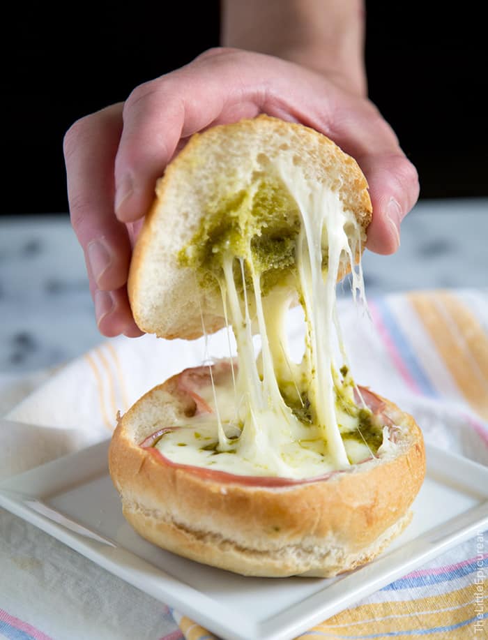 Pesto Eggs, Ham & Cheesy Bread Bowl