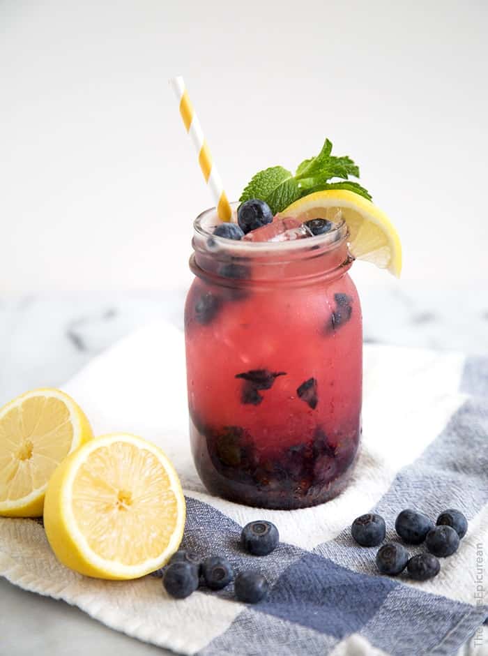 Sparkling Blueberry Lemonade | the little epicurean