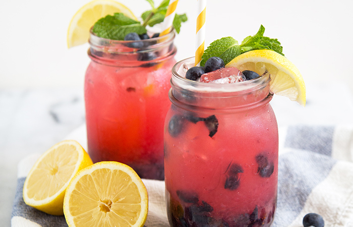 Sparkling Blueberry Lemonade