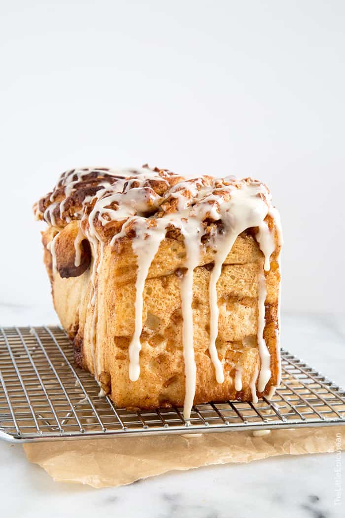 Apple Cinnamon Pull Apart Bread | the little epicurean