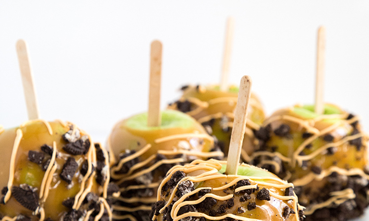 OREO Caramel Dipped Apples