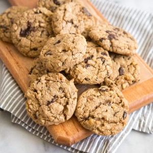 Chocolate Chunk Oatmeal Cookies