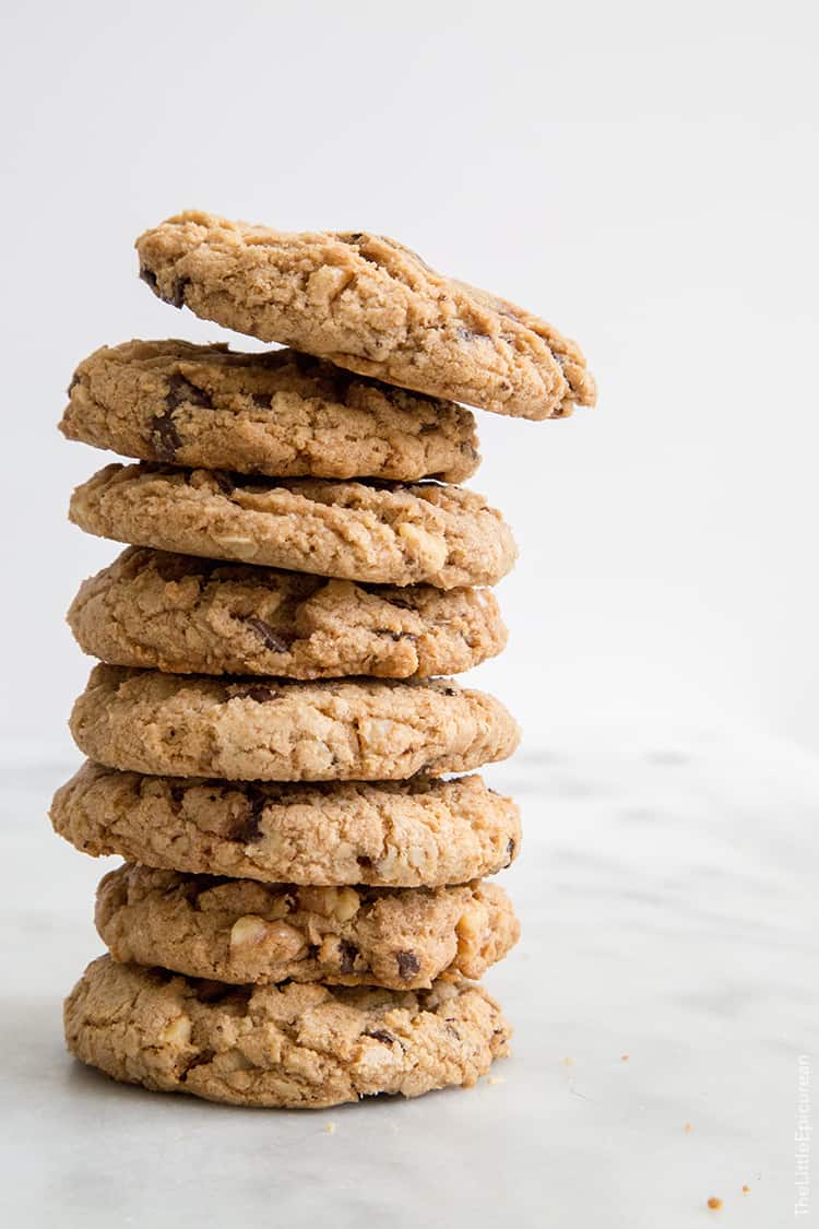 Chocolate Chunk Oatmeal Cookies