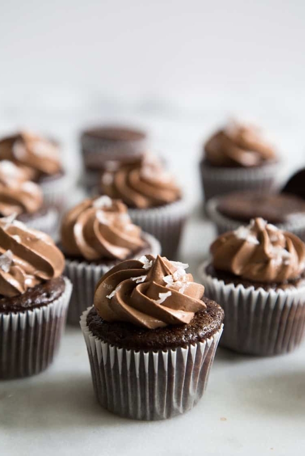 Mini Chocolate Cupcakes