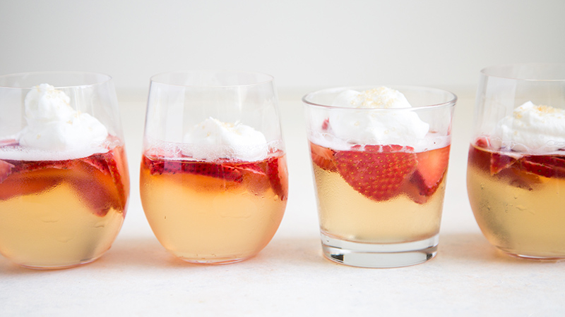 Strawberry Prosecco Jelly