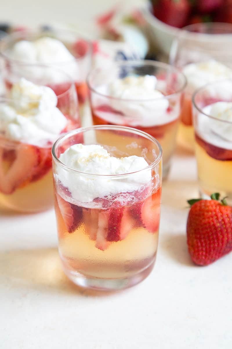 Strawberry Prosecco Jelly