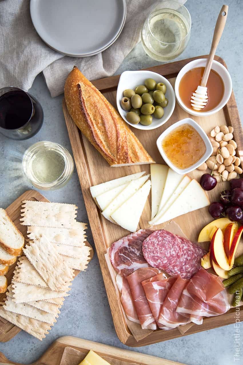 Kid Friendly Cheese Board - Peas and Crayons