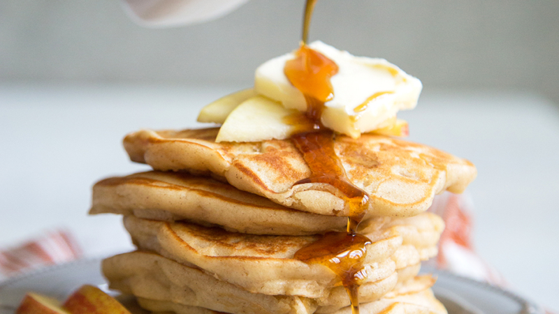 Cinnamon Apple Pancakes