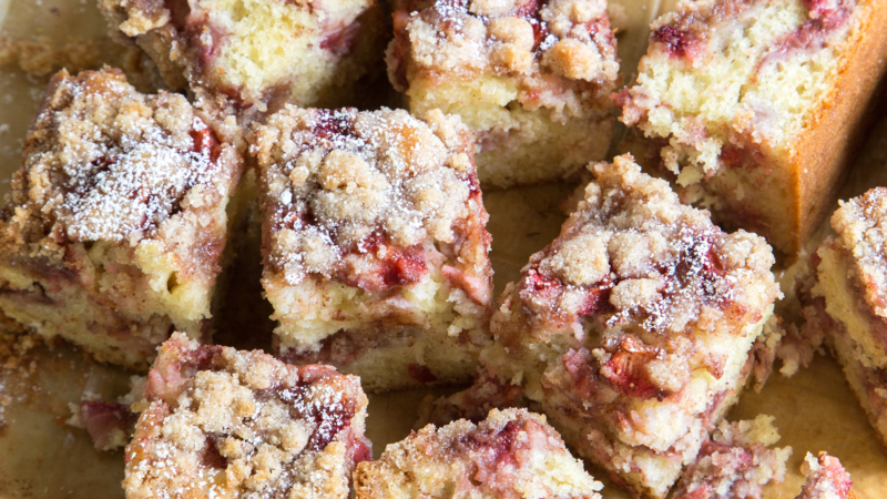 Strawberry Crumb Cake