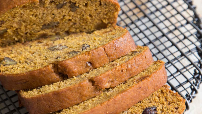 Banana Pumpkin Bread with figs and pecans