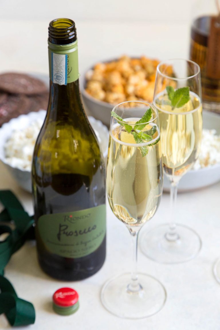 Prosecco Julep Sparkling Cocktail The Little Epicurean