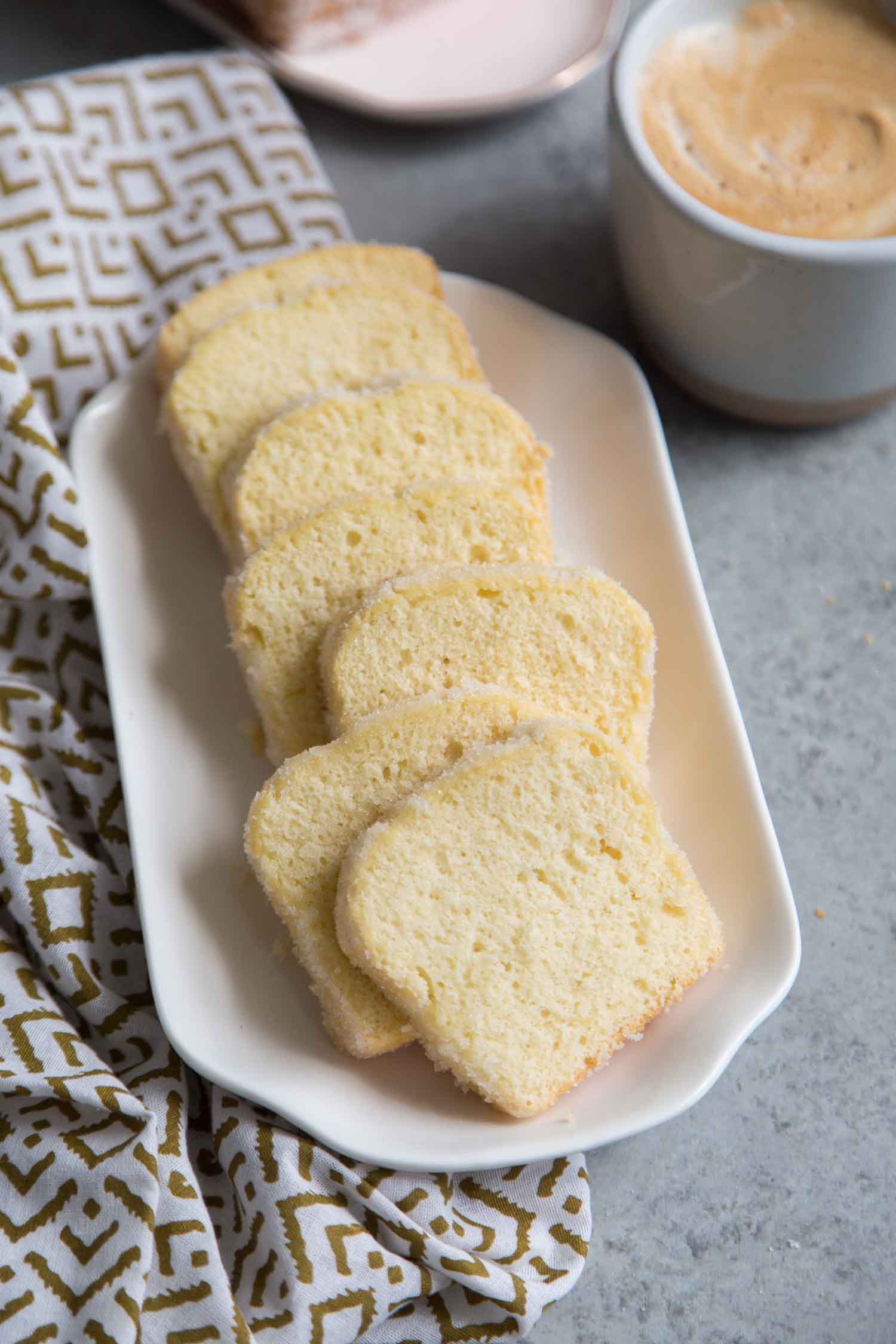 Taisan (Filipino Chiffon Cake)