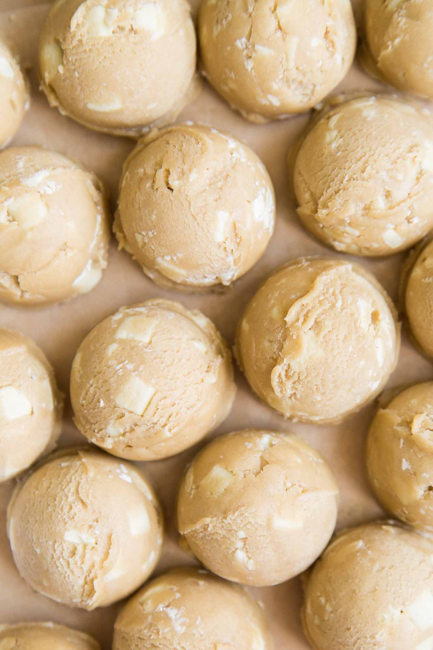 Earl Grey Cookies with White Chocolate Chunks