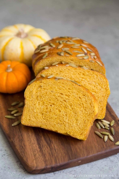 Pumpkin Sandwich Bread