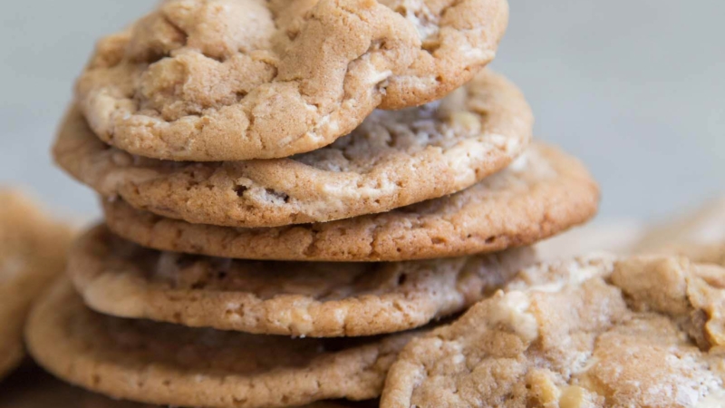 Walnut Halva Cookies