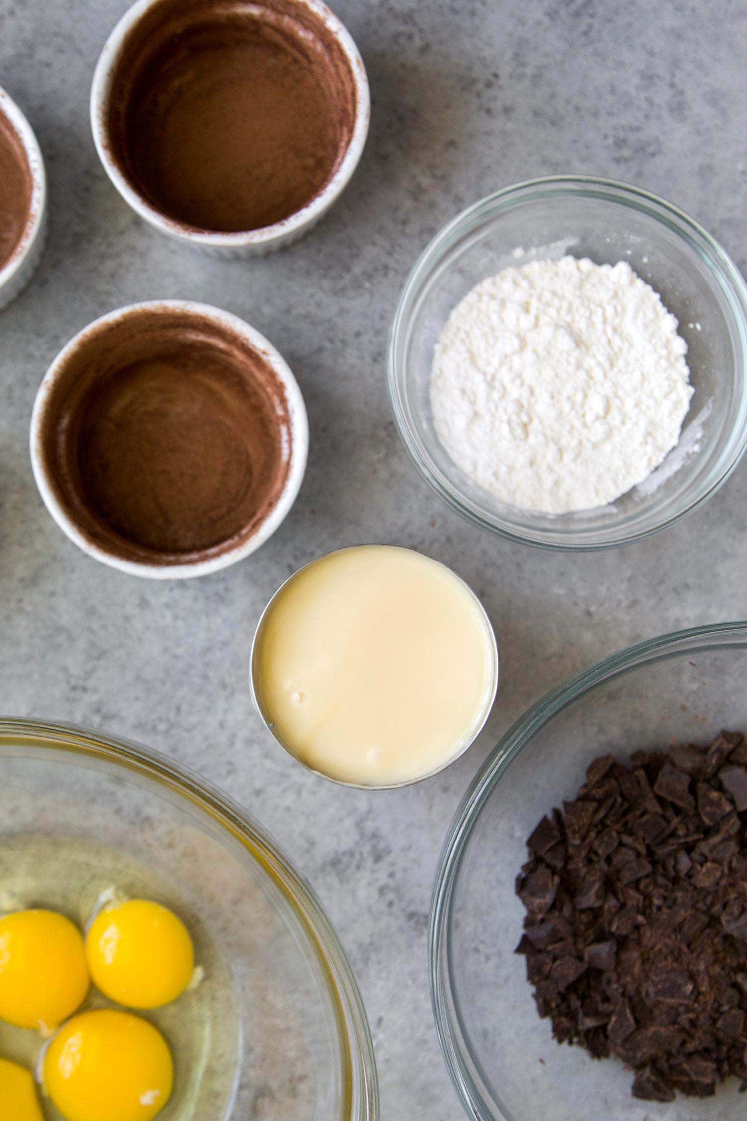 4 Ingredient Lava Cake