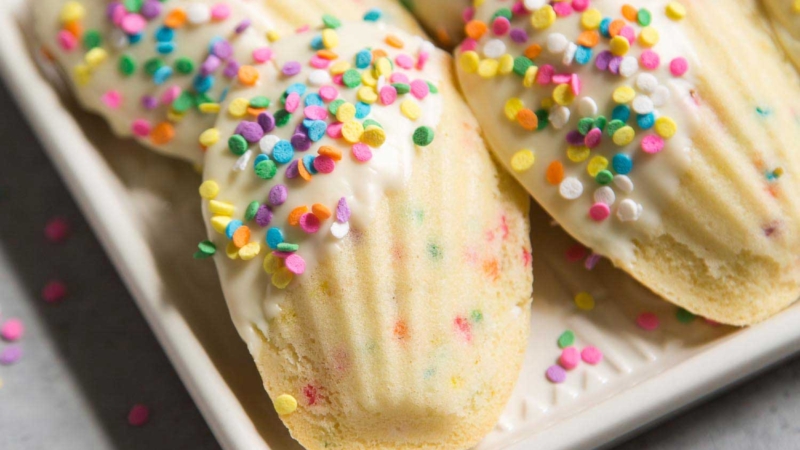 Funfetti cake madeleines