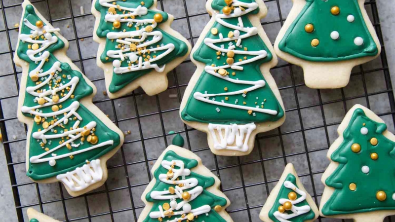 No Chill Sugar Cookies Christmas Trees