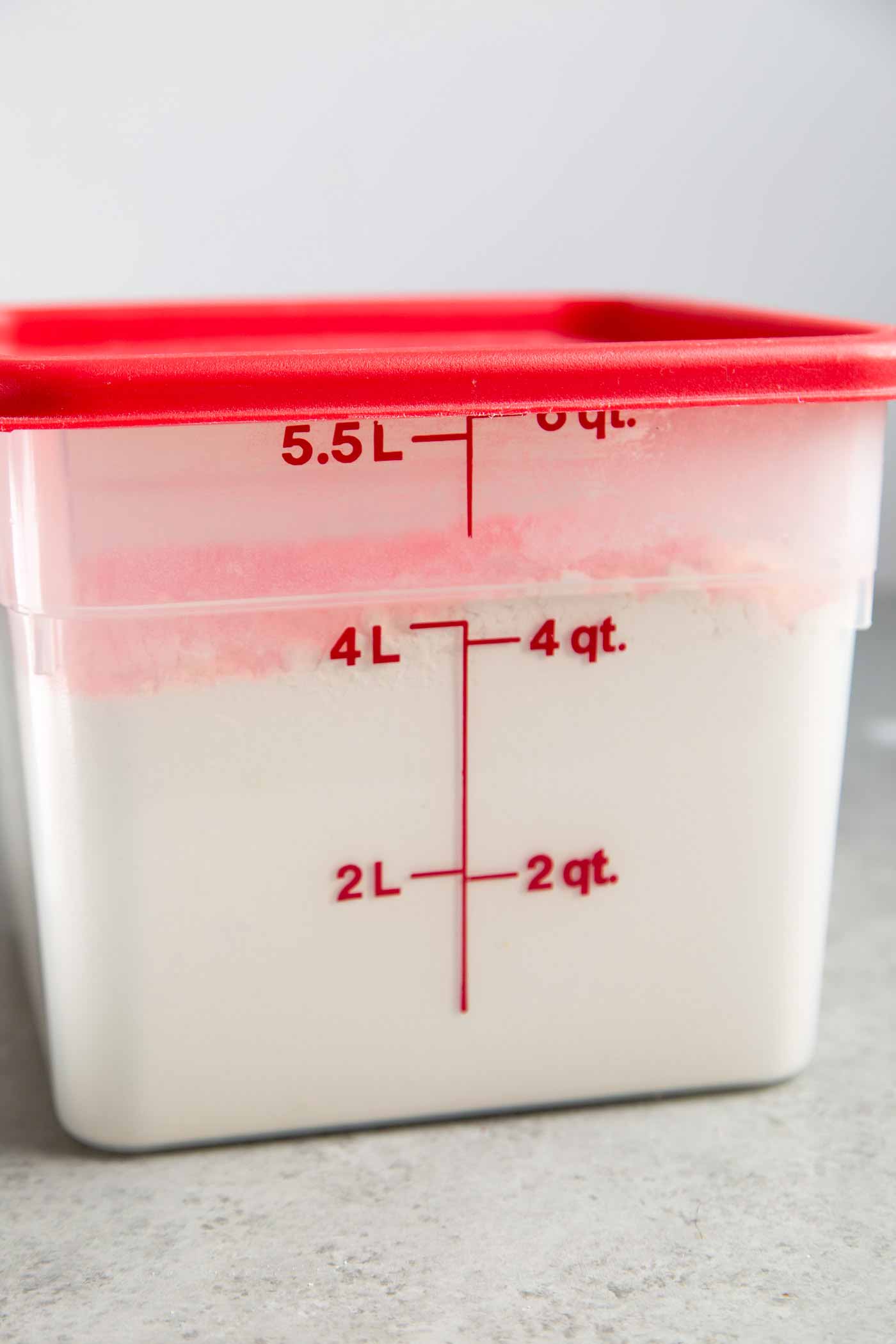 How to Measure Flour