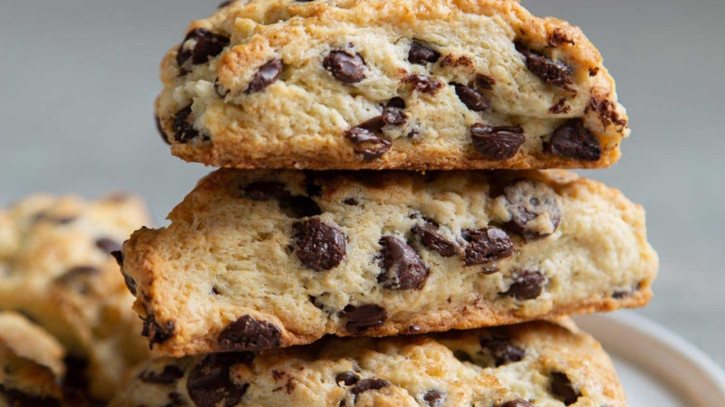 Chocolate Chip Scones