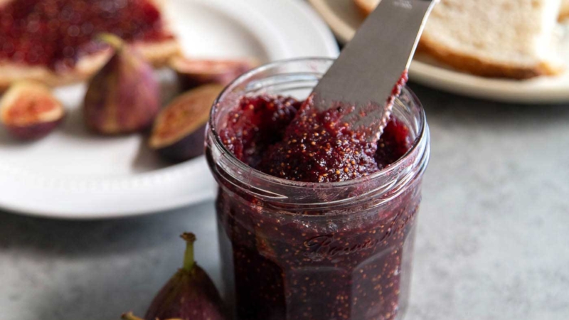 Homemade Vanilla Bean Fig Jam