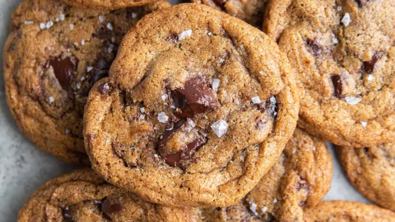 Brown Butter Rye Chocolate Chip Cookies