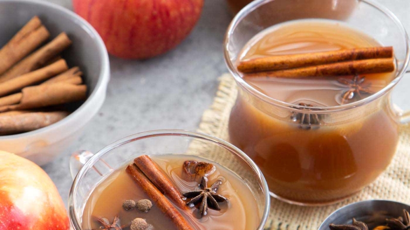 Spiked Mulled Apple Cider