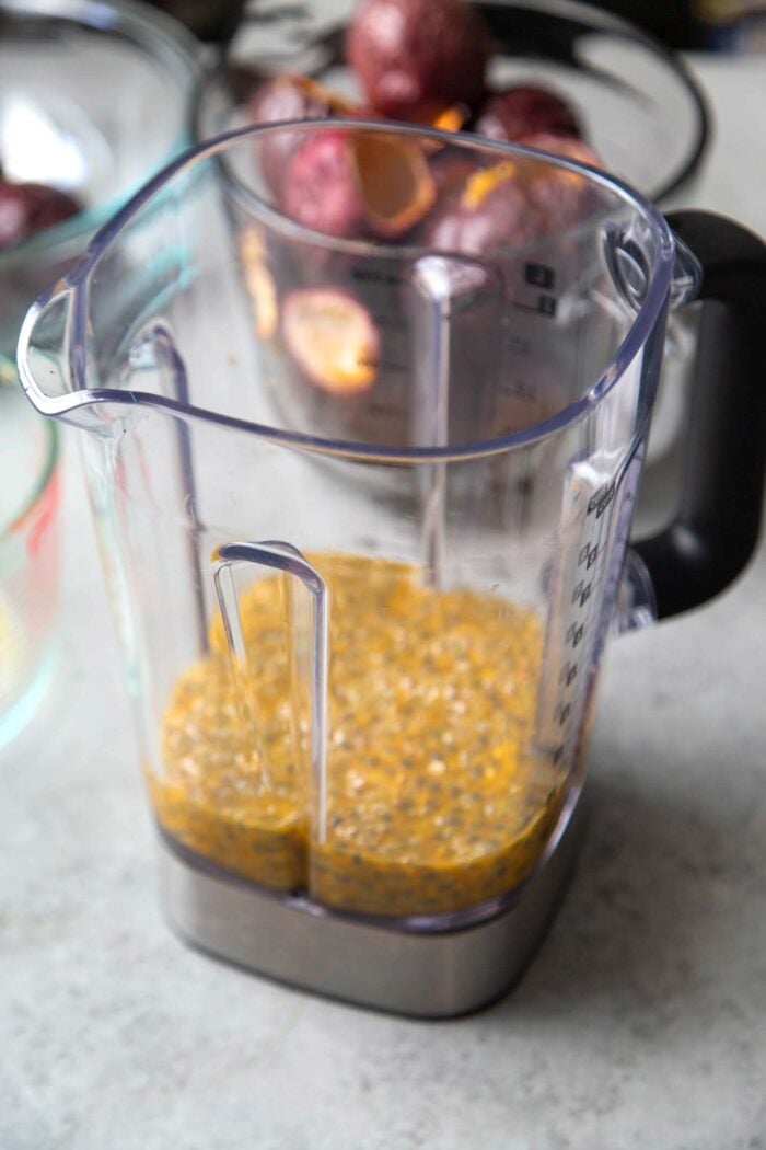 How to make passion fruit juice in blender