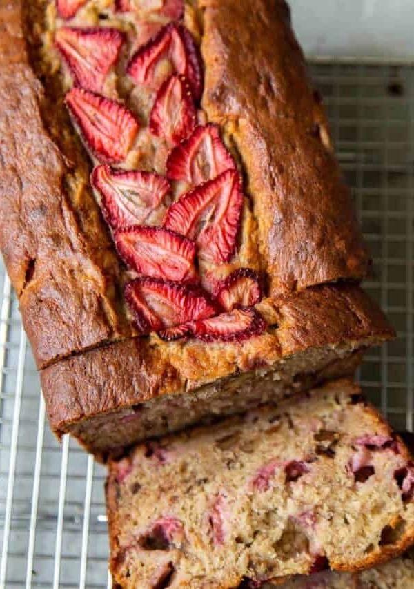 cropped-strawberry-banana-bread-1.jpg