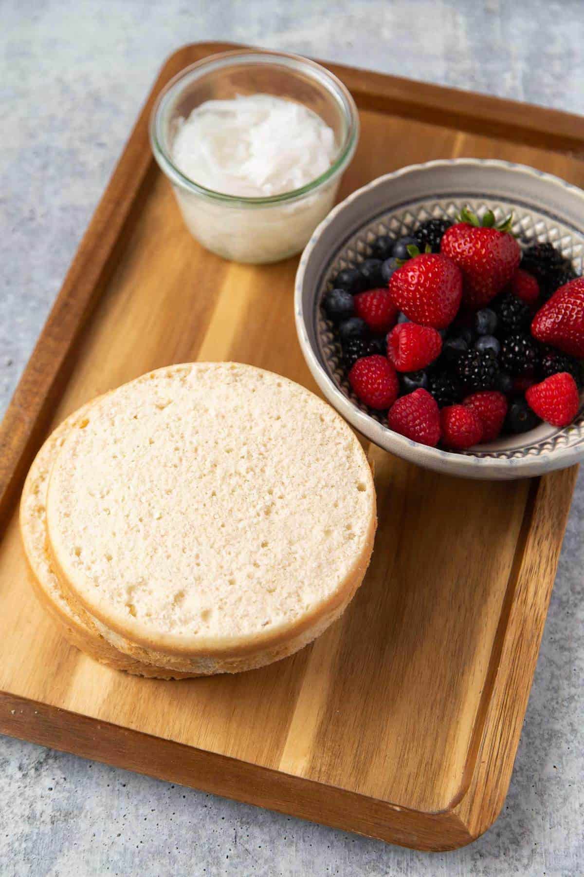 overhead of coconut cake components