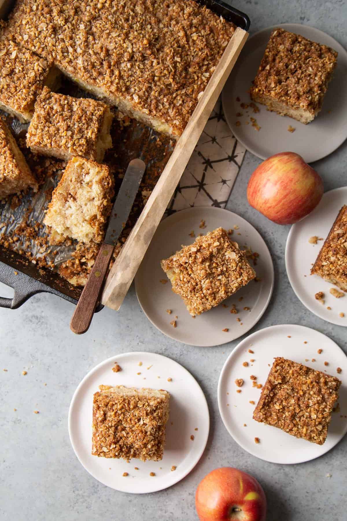 apple coffee cake with crumble topping